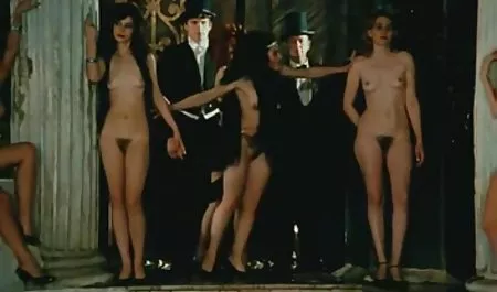 Mahalle G. sex mature izle I. Peggy alır sürtük
