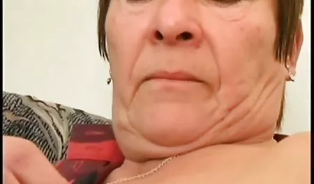 Küçük mature lezbiyen sex teen büyük horoz sürmek