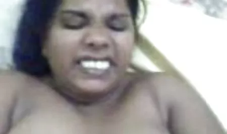in - Liseli kız olgun amatör sex ilk kez seks onu
