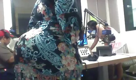 Ajan ile Beceriyor Amber anne olgun sex amatör