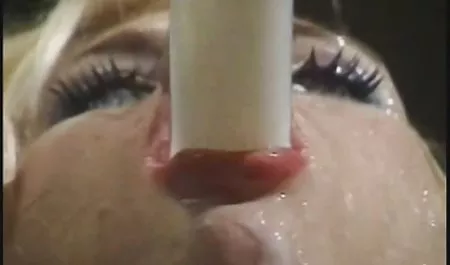 Ateşli olgun mobil sex kızlar kendilerini göstermek için