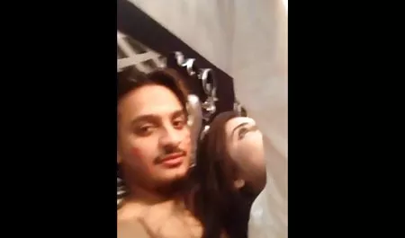 Cızırtılı sıcak kedi ve eşek lanet olgun turk kadin sex çift