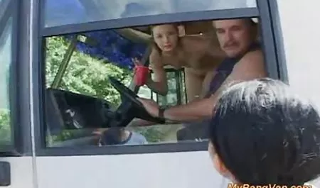Banyoda brazzers olgun seks Busty Mary Mastürbasyon
