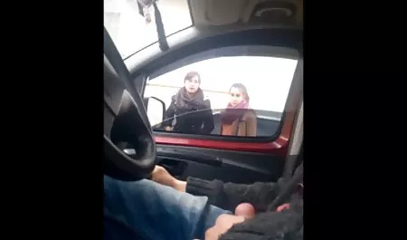 Sarışın genç olgun seks üniversiteli kız parmak