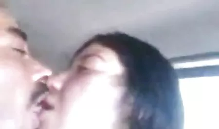 Dövmeli ANAL cunt turk olgun sex vurdu.