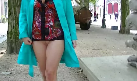 Sıcak mature kadın genç erkek sex Koreli kız 90-60-90 göğüsleri