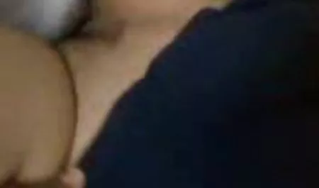 Sarışın gizli kamera büyük horoz doğal göğüsler ev lezbiyen mature seks yapımı