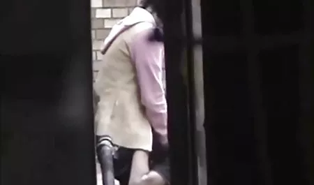 Güzel dekolte show büyük göğüslü sex olgun indir kadın
