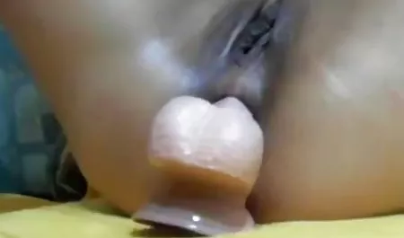 Asuka Mimi bağırıyor, tam turk mature seks dolu onu kedi ile